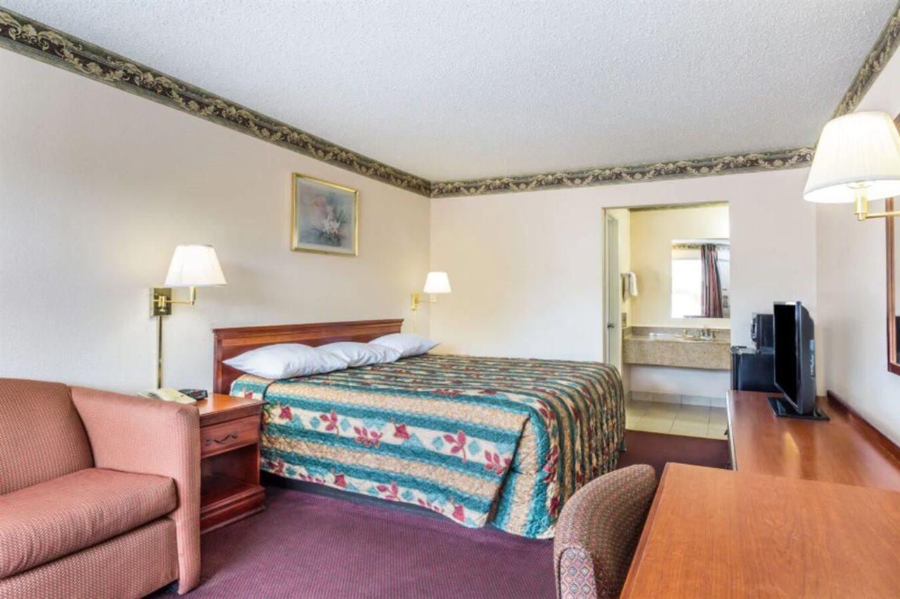 Days Inn By Wyndham Ashland Dış mekan fotoğraf