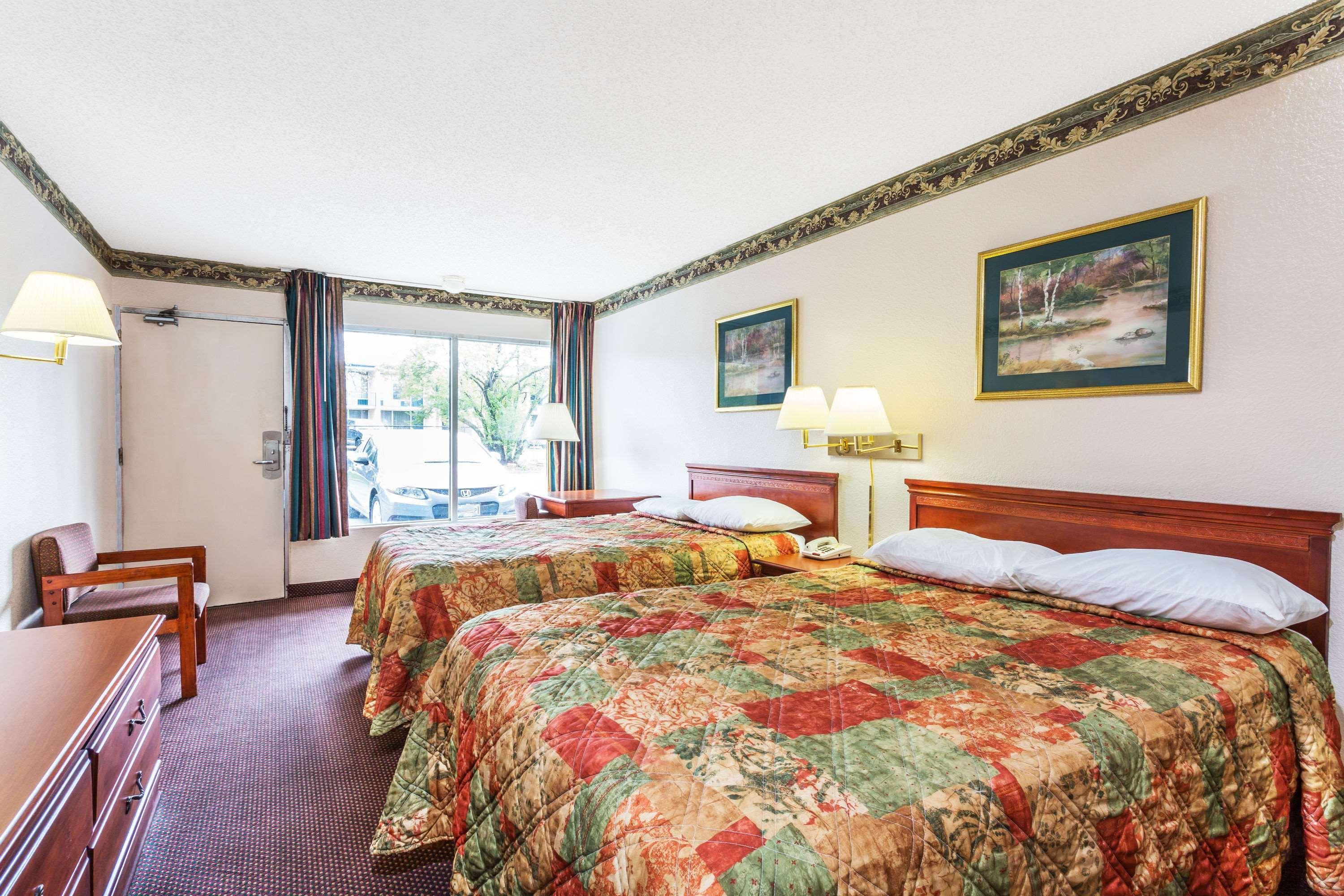 Days Inn By Wyndham Ashland Dış mekan fotoğraf