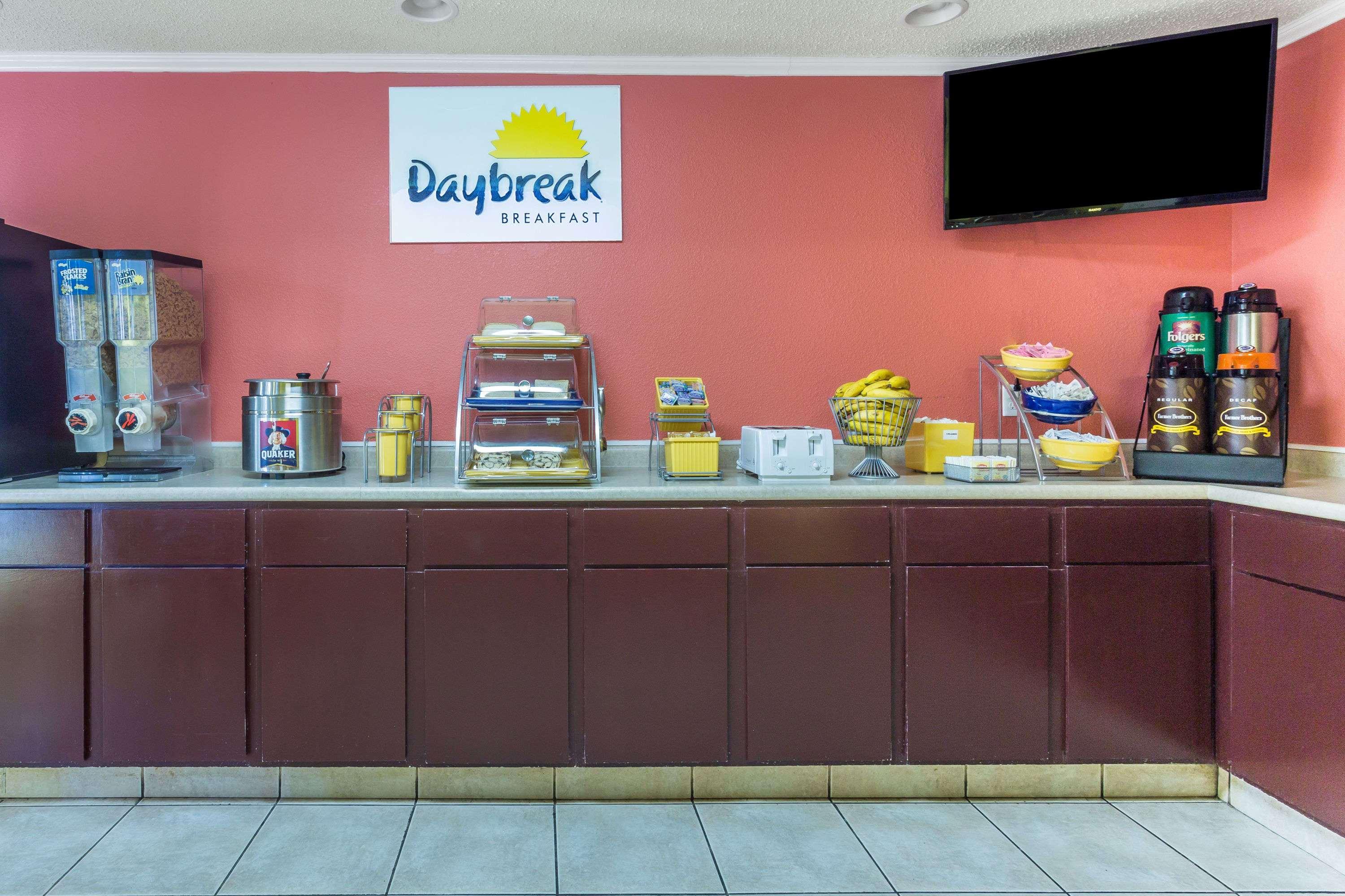 Days Inn By Wyndham Ashland Dış mekan fotoğraf