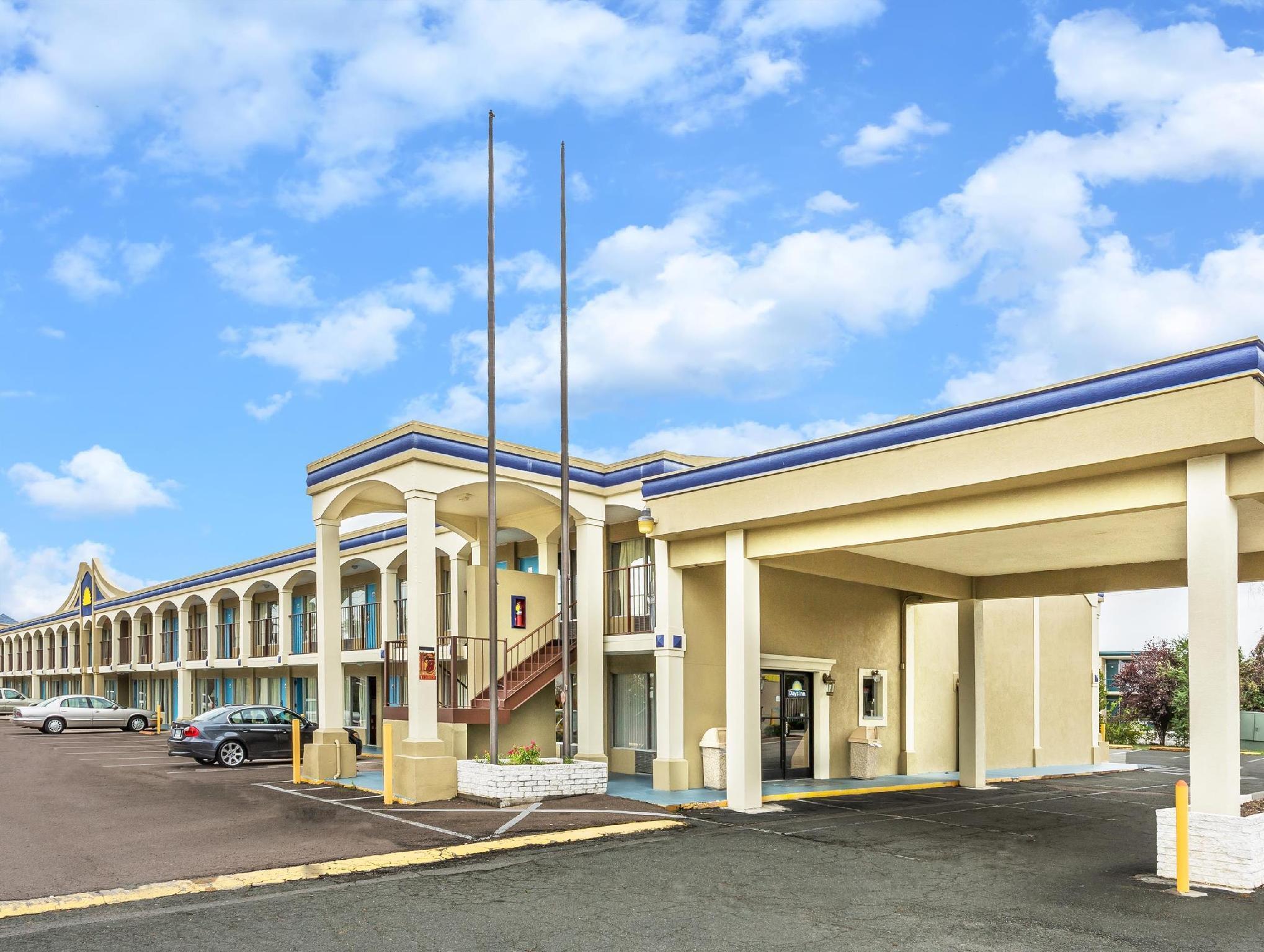 Days Inn By Wyndham Ashland Dış mekan fotoğraf