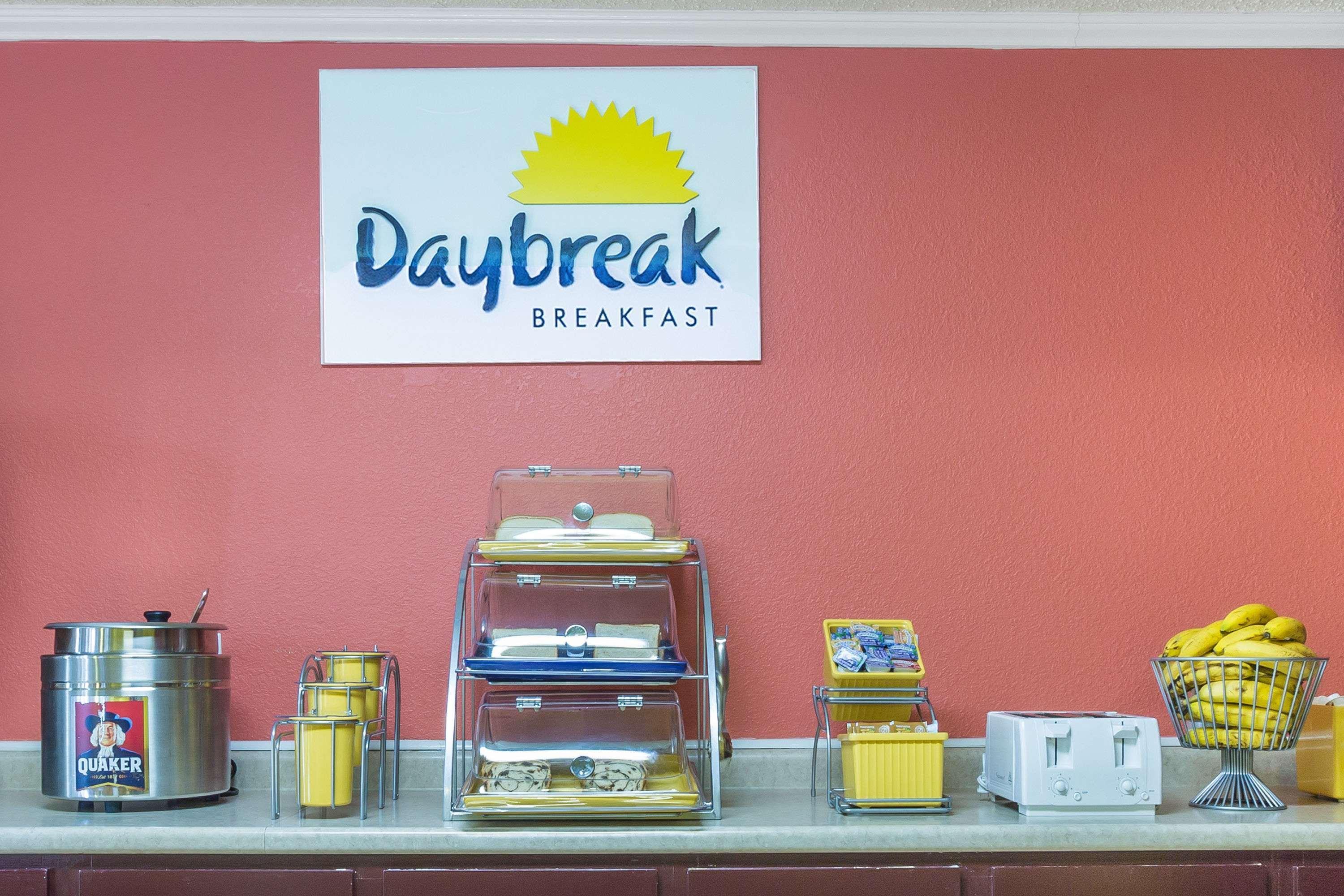 Days Inn By Wyndham Ashland Dış mekan fotoğraf